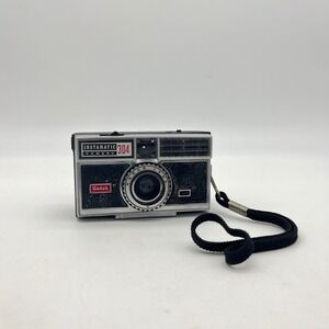 Vintage Kodak Instamatic 304 Camera Film Retro‎ Prop FOR PARTS OR REPAIR